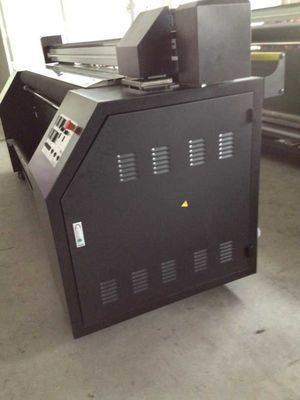 آلة طباعة النسيج الرقمية CMYK 3.2m ذات القرار 1440 نقطة في البوصة