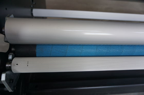 1.8 متر التلقائي المغلفة النسيج التسامي الحرارة آلة التسامي مجفف