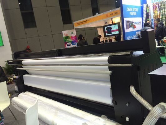 لفة إلى لفة الرقمية راية طابعة للإعلان في الهواء الطلق داخلي